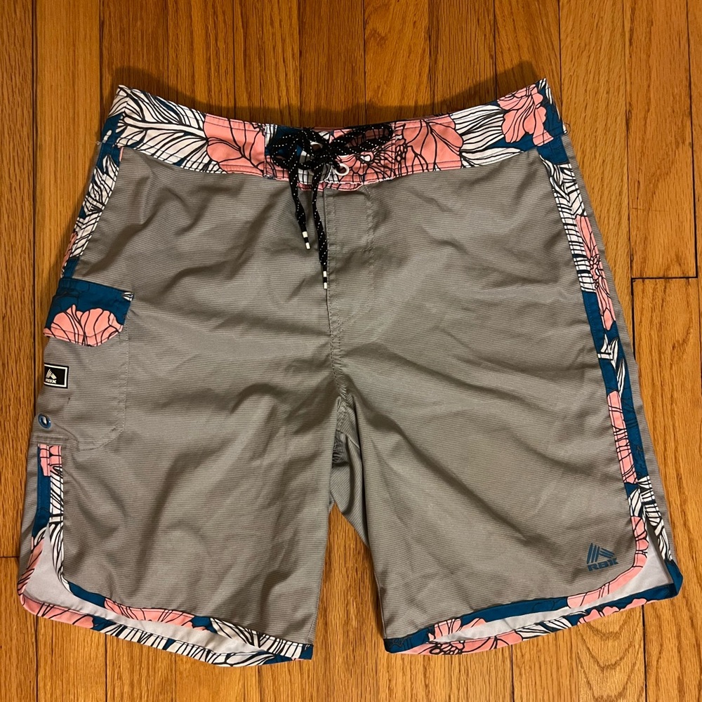Men's swim trunks - RBX - Subtle Floral Design